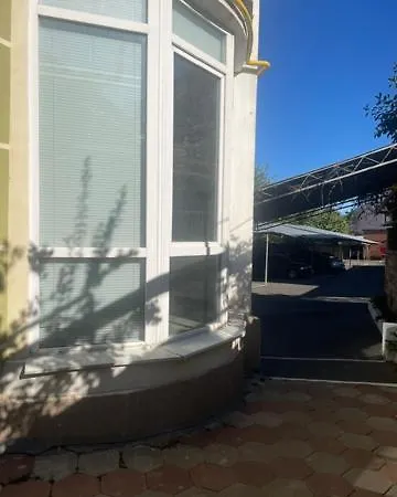 3комнатная в 500 м от моря Apartment